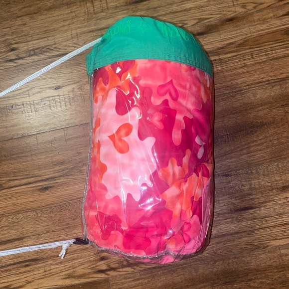 sold—BAZOONGI SLEEPING BAGS (4 total) price is for 1 - Picture 11 of 16